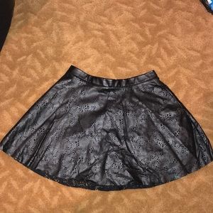 GUESS detailed leather skirt